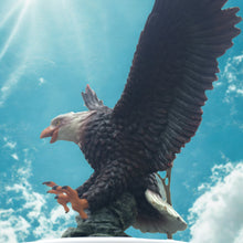 Load image into Gallery viewer, Flying Eagle Flagpole Topper