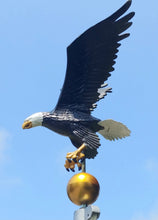 Load image into Gallery viewer, XXL Bald Eagle Finial and Magnum Solar Flagpole Light Kit