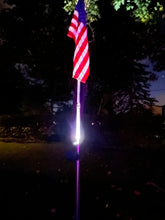 Load image into Gallery viewer, Solar Flagpole Spotlight CREE