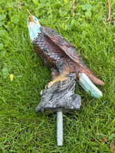 Load image into Gallery viewer, Bald Eagle Flagpole Topper